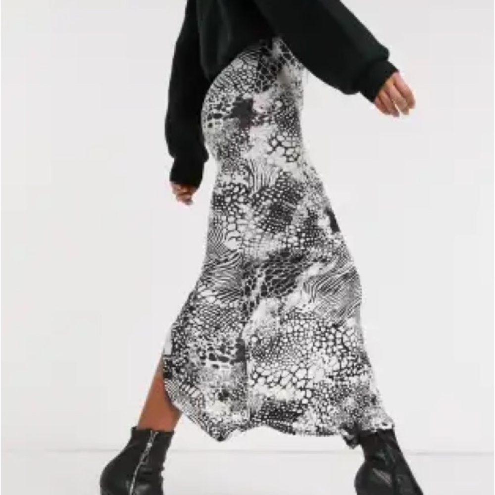 ASOS Black and Cream Patterned Maxi Skirt
